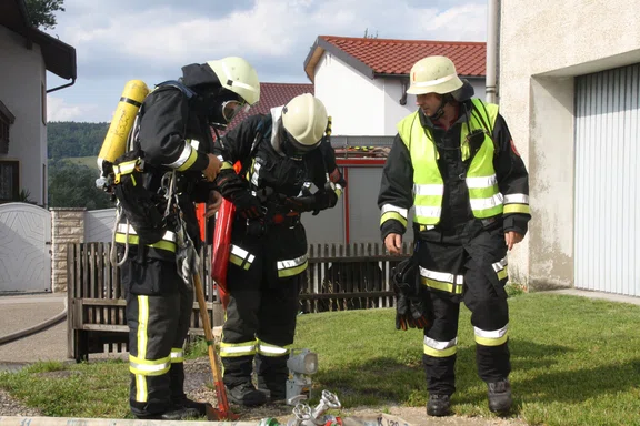 Feuerwehr Affecking - Hauptübung Sommer 2011- 018.JPG